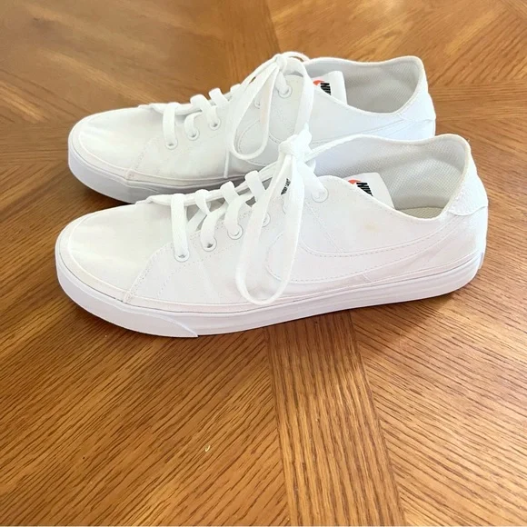 NIKE | Women’s Court Legacy White Canvas Sneaker 100 White/Summit White Size 10 - Picture 9 of 12